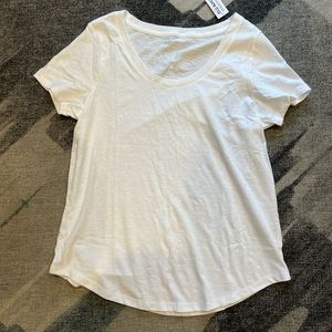Women’s old navy t shirts